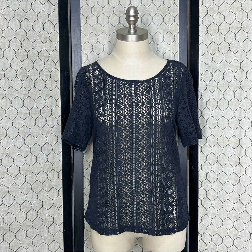 American Eagle Outfitters Lace Split Back Top